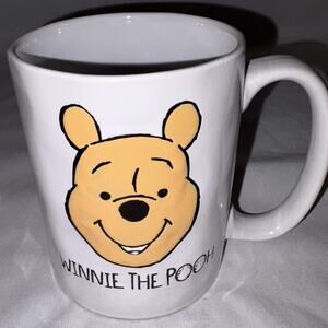 Disney Winnie The Pooh Face Coffee Tea Mug Cup White & Yellow NEW